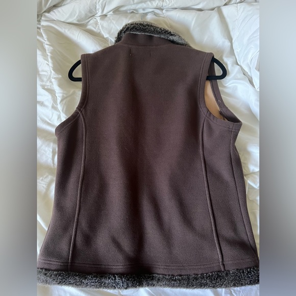 Brown teddy vest with fur lining - Picture 2 of 4